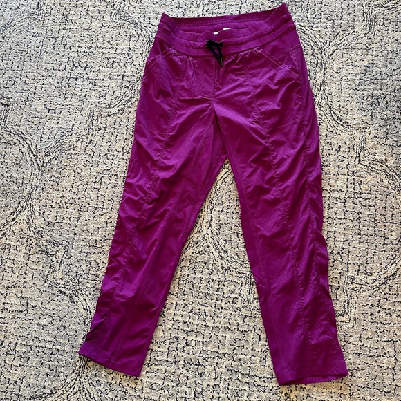 Lululemon Street To Studio Pant II Regal Plum Size 8 - Picture 12 of 13